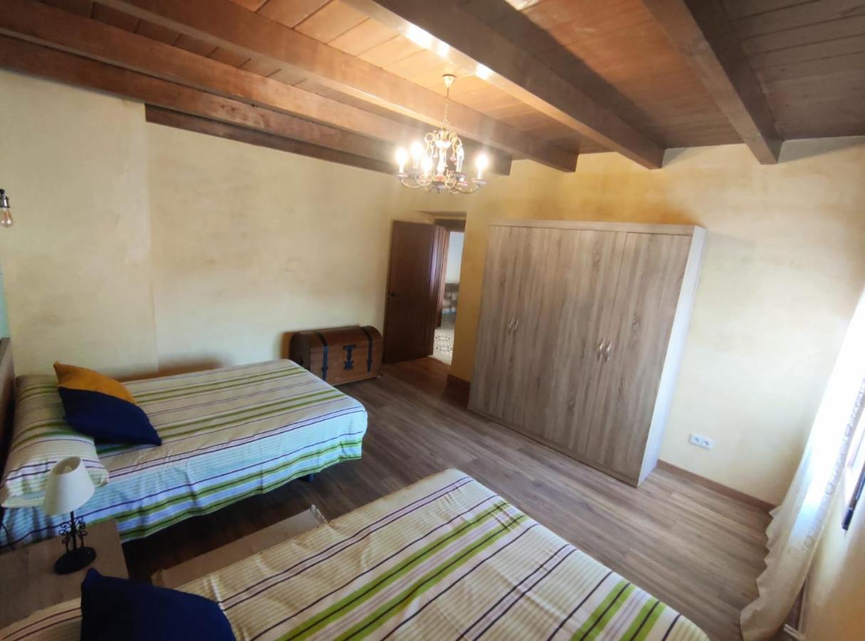 Rodilana Casa Rural Oliver Y Nadia מראה חיצוני תמונה