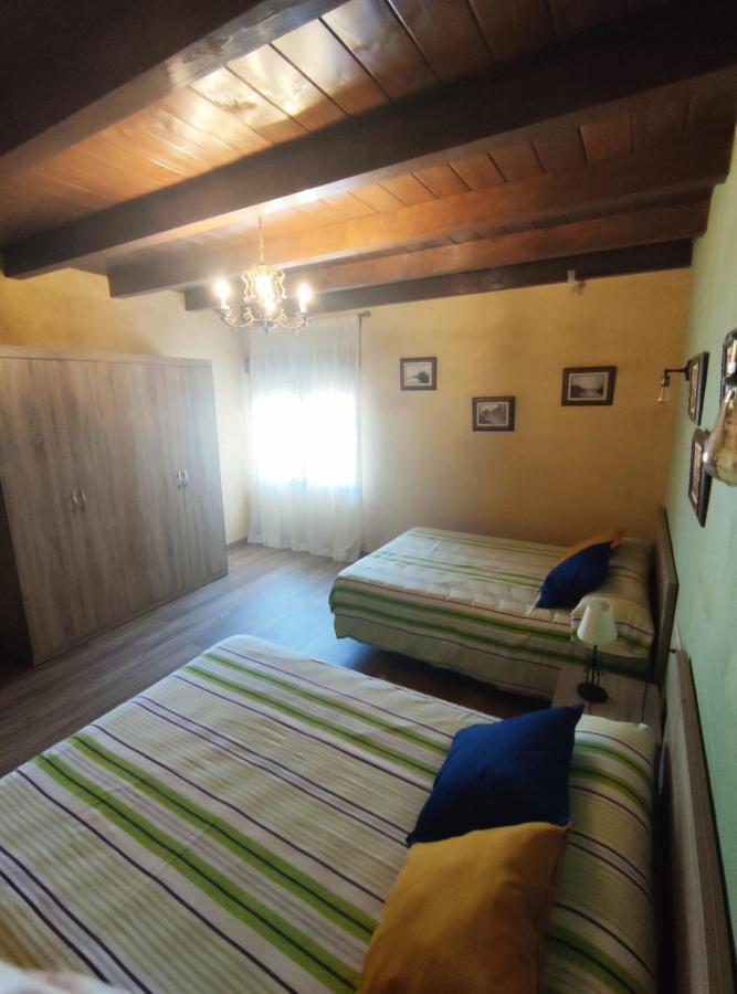 Rodilana Casa Rural Oliver Y Nadia מראה חיצוני תמונה