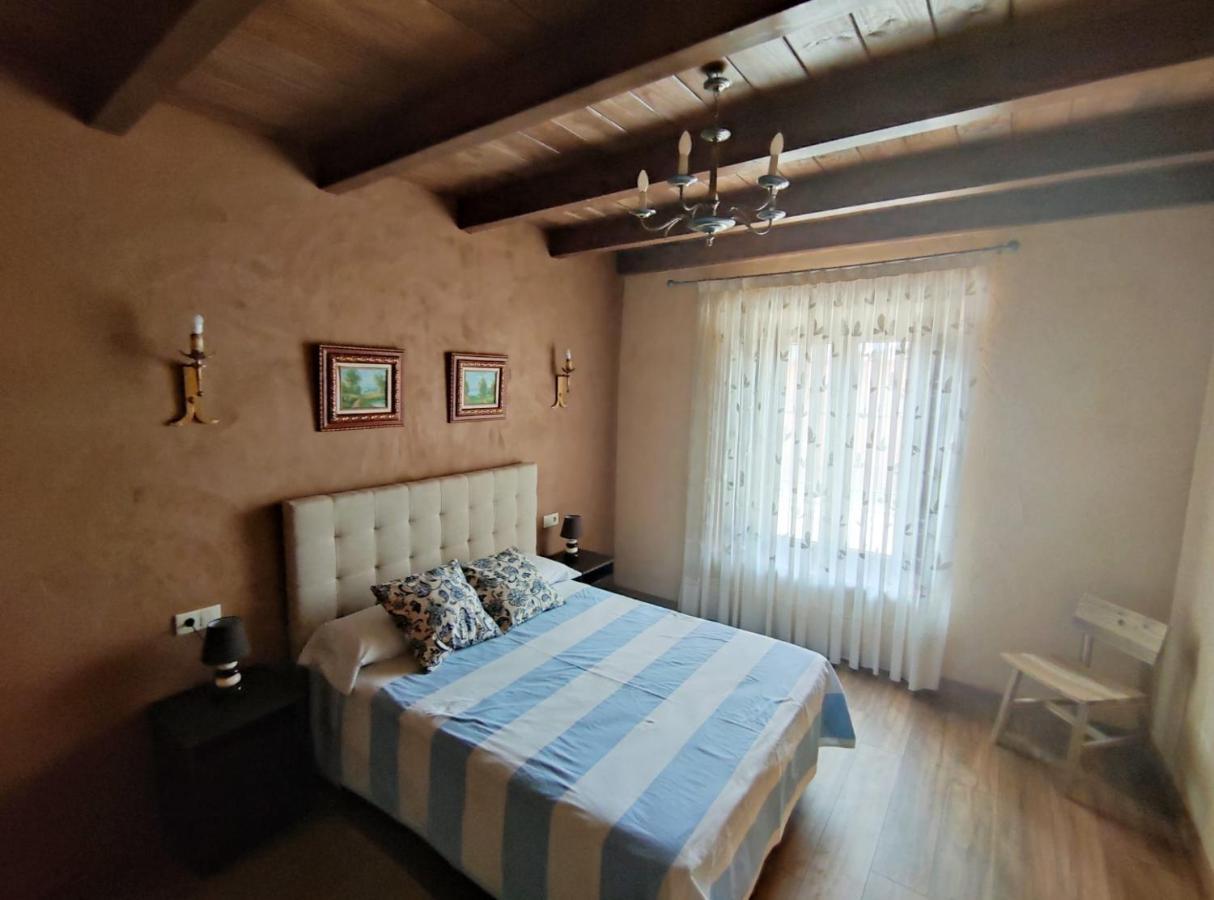 Rodilana Casa Rural Oliver Y Nadia מראה חיצוני תמונה