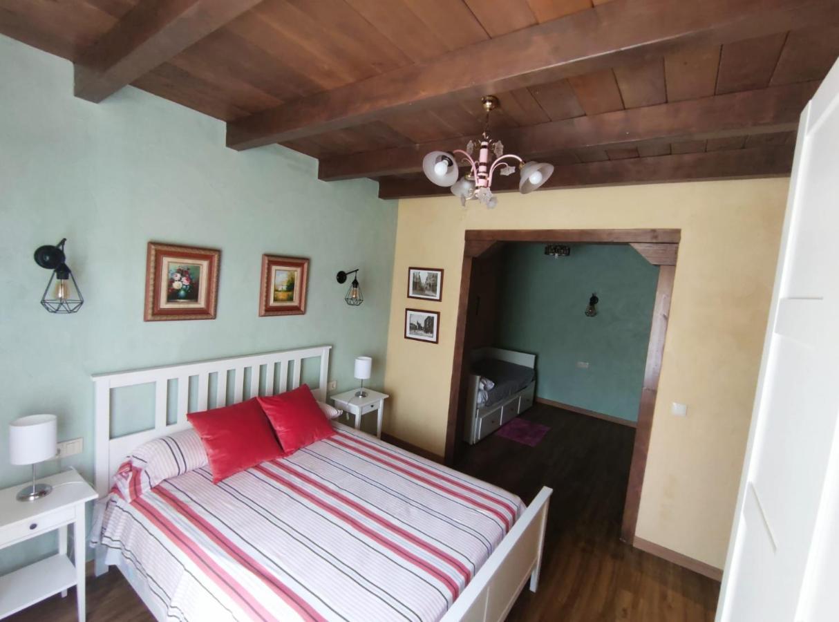 Rodilana Casa Rural Oliver Y Nadia מראה חיצוני תמונה